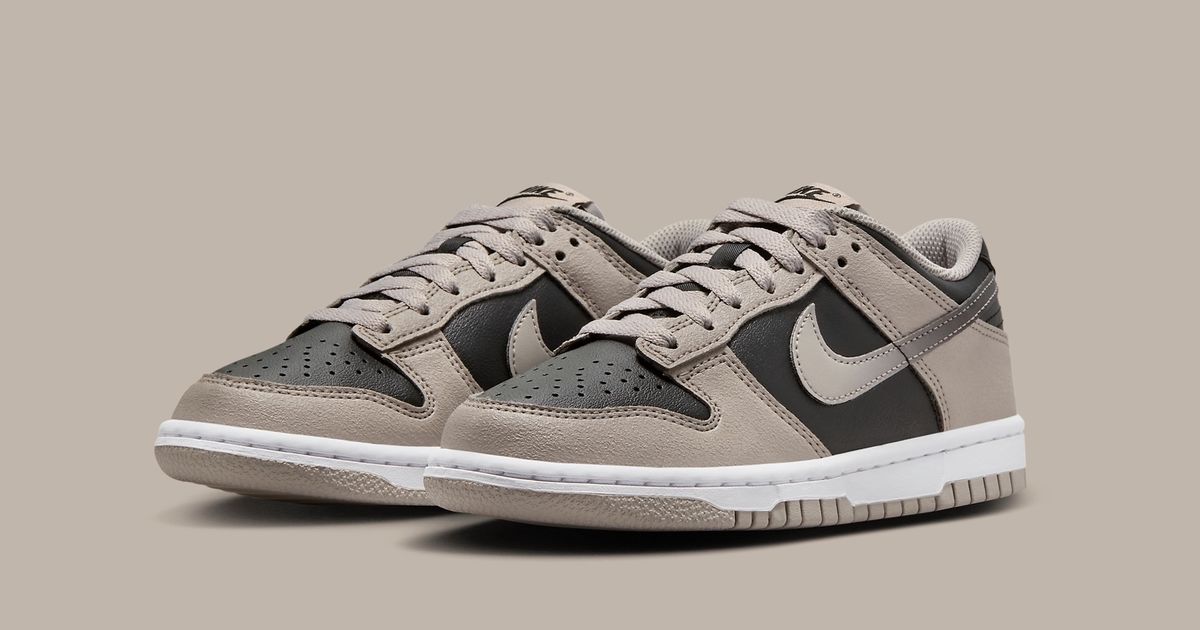 NIKE DUNK LOW 