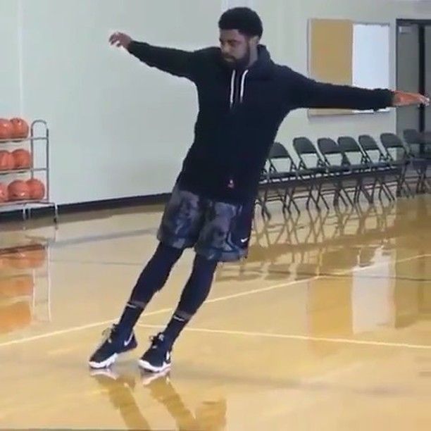 Kyrie irving store michael jackson