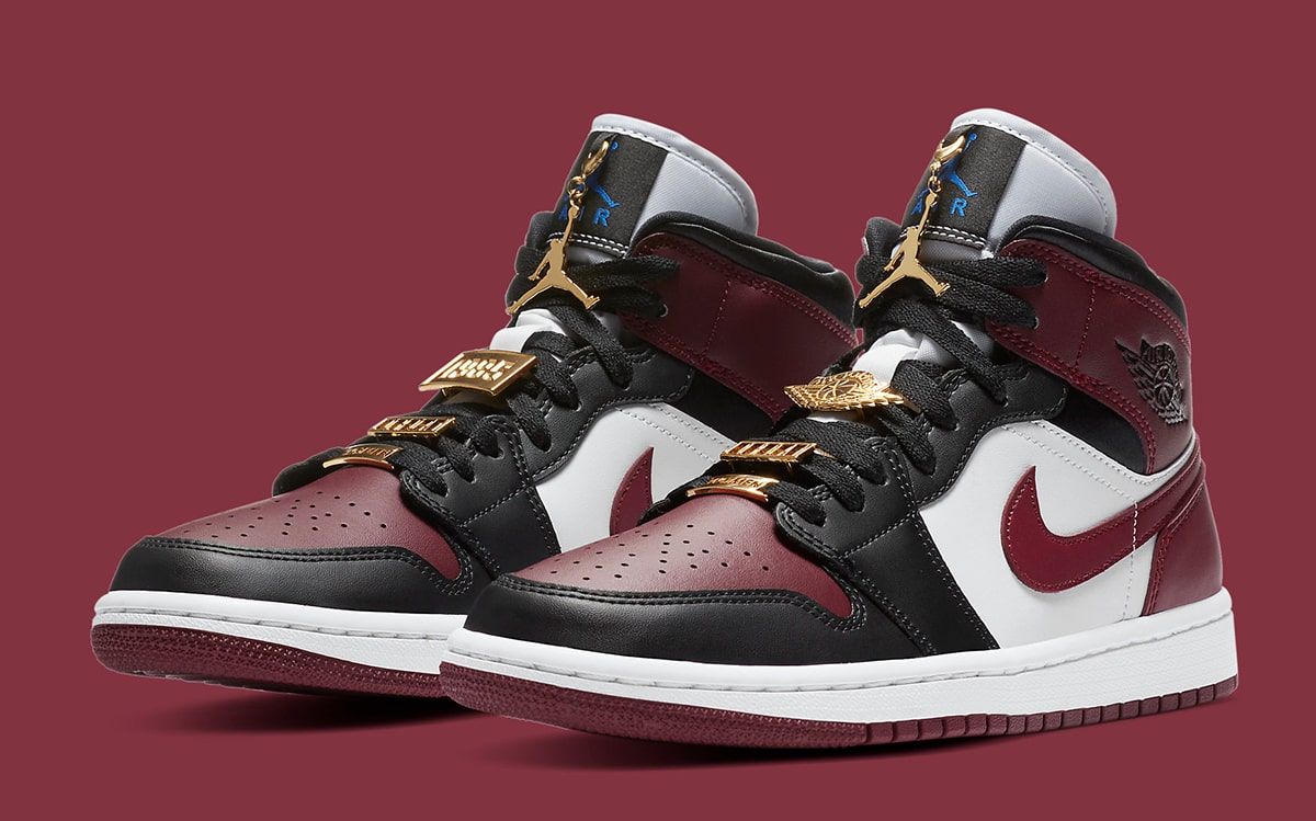 Maroon and gold jordan cheap 1