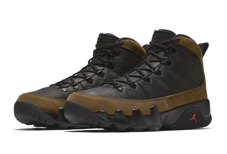 Nike on sale sneakerboot 218