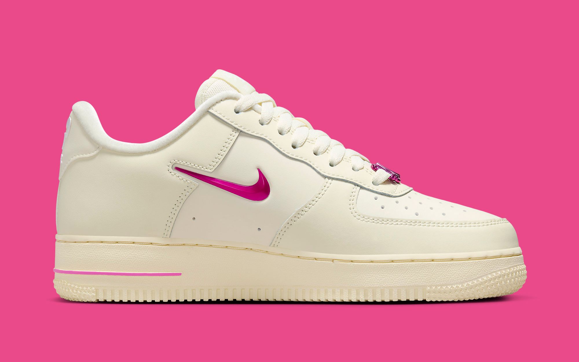 nike air force 2019 sportscene