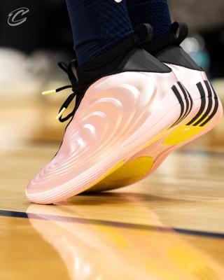 James Harden wearing his pink lemonade-inspired adidas Harden Vol. 10. Photo via @cavs on Instagram.