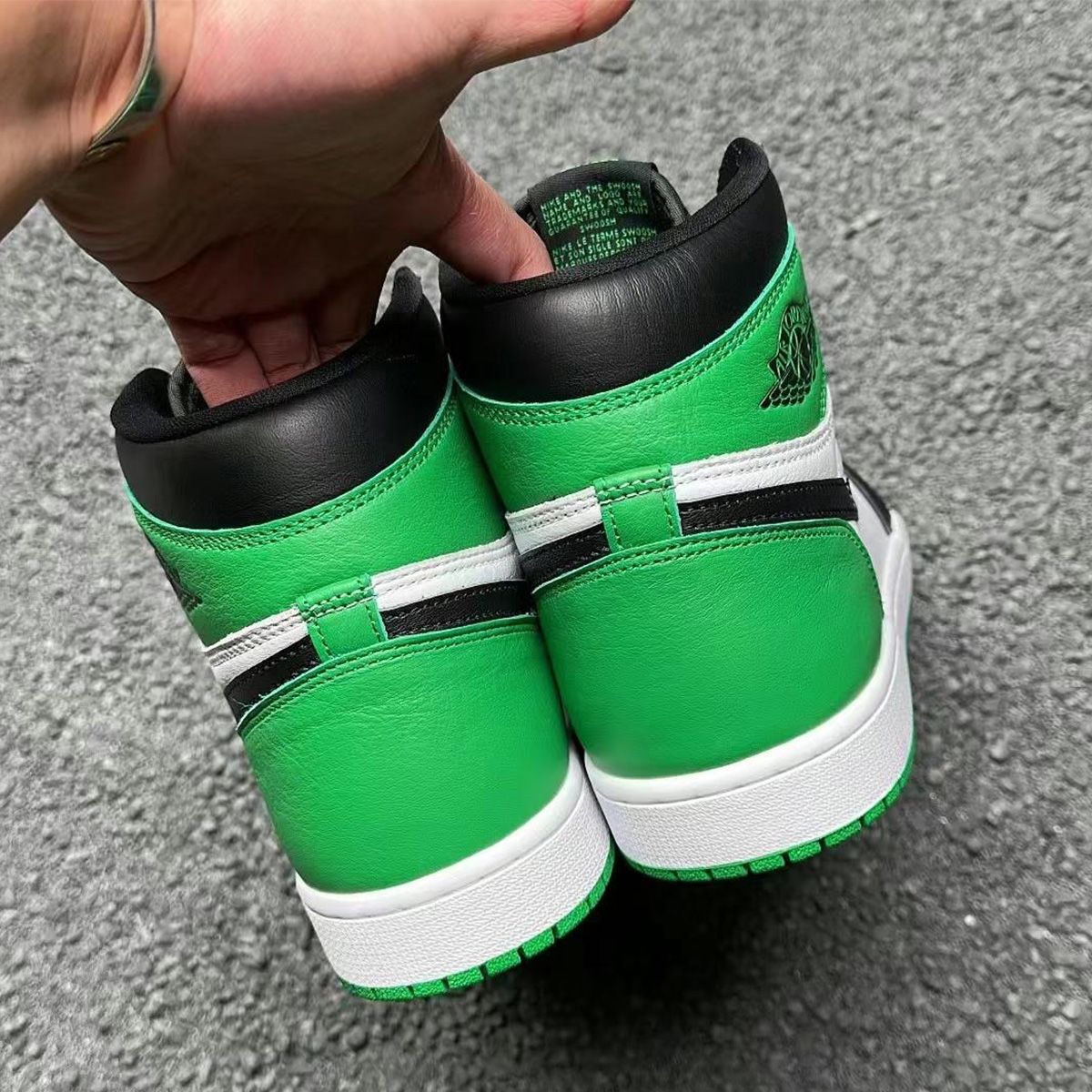 Aj1 hotsell boston celtics