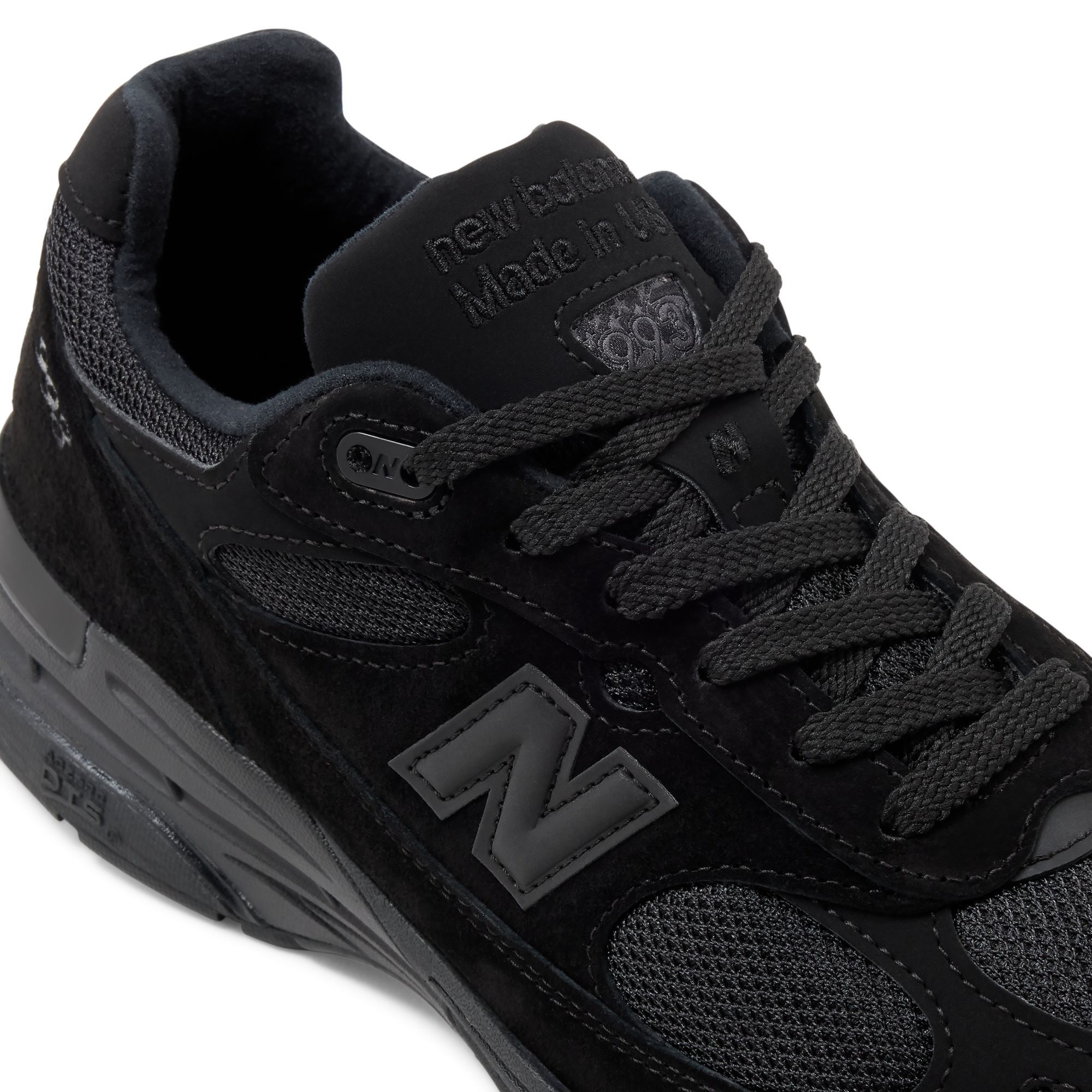 New Balance 993 “Triple Black” Brings a Cleaner Kind of Stealth 