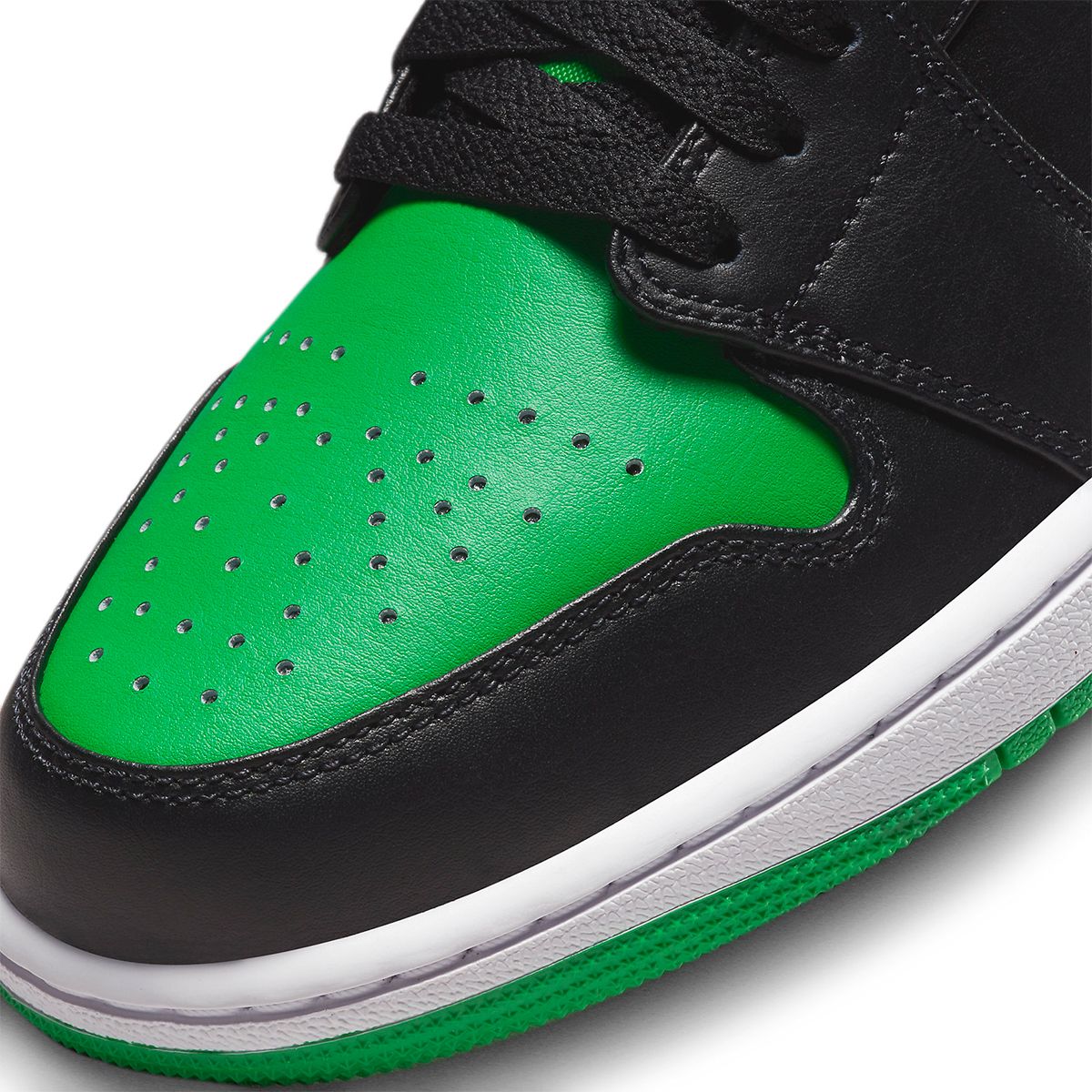 The Air Jordan 1 Low “Lucky Green” Arrives April 11 | House of Heat°