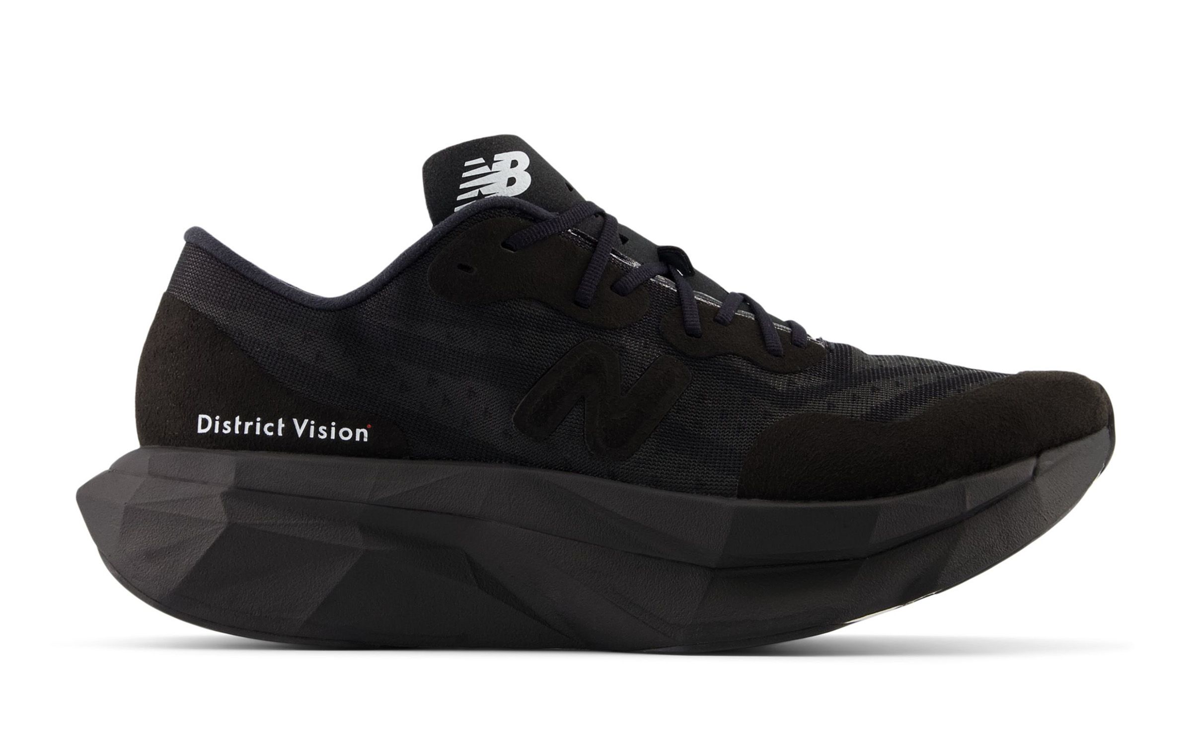 靴 District Vision New Balance FuelCell dc83093e1959e0bc912760359f7650