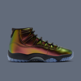 Women's Air Jordan 11 "Magic Ball" (Space Jam; SKU: IZ1800-200). Photo via Nike.