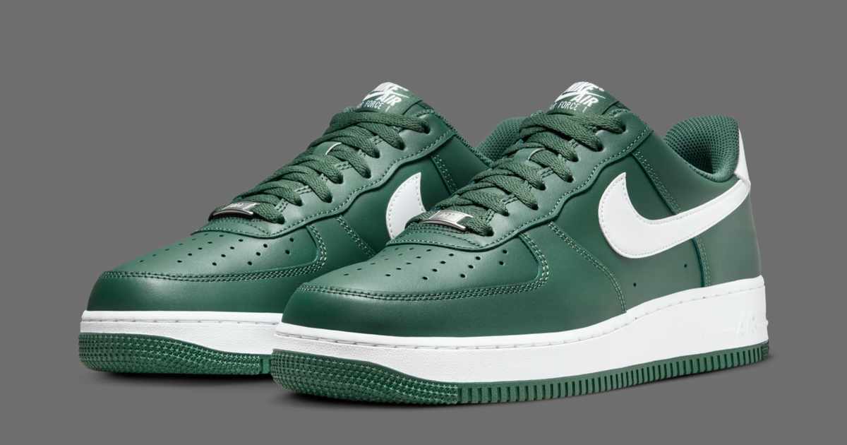 Mitsuru Fukuhara 専用　 NIKE HTM AIR FORCE Women's Air Force 1 '07 Mid 'Tokyo 03' (DZ4865-503) Release