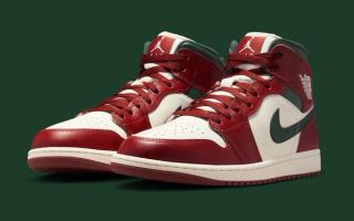 Air Jordan 1 Mid in a "Redstone/Midnight Green" color scheme.