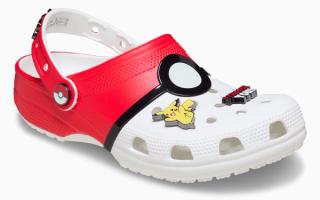 Adult's Pokémon x Crocs Classic Clog "Poké Ball" (SKU: 212064-90H). Photo via Crocs.