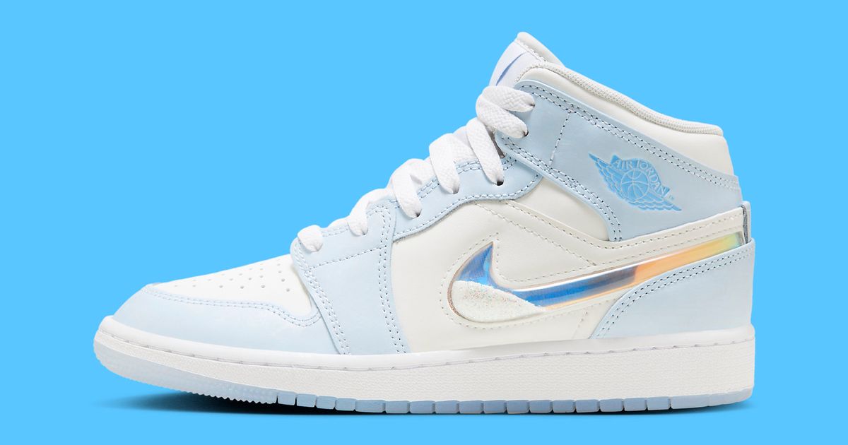 Glittered Jelly Swooshes Hit the Air Jordan 1 Mid | House of Heat°