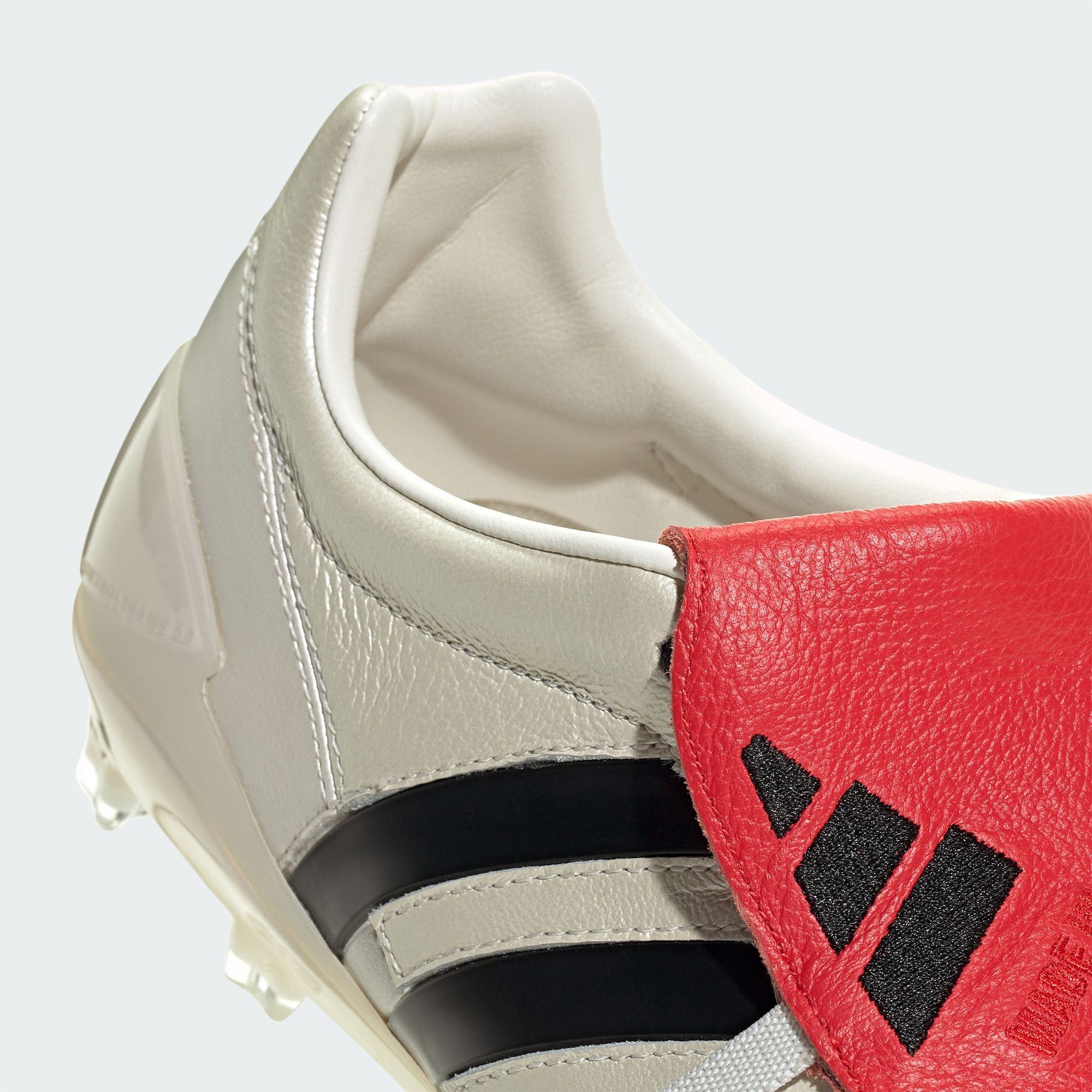シューズ Predator Mania 'Made In Germany' The Adidas Predator Mania 