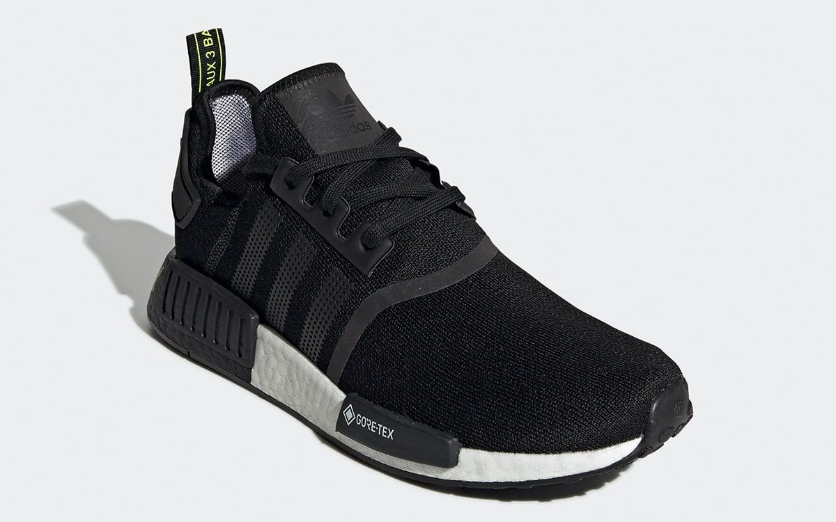 Available Now // GORE-TEX x adidas NMD R1 | House of Heat°