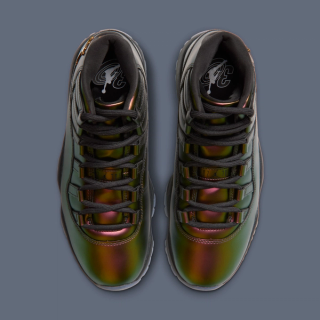 Women's Air Jordan 11 "Magic Ball" (Space Jam; SKU: IZ1800-200). Photo via Nike.