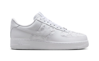 Nike Air Force 1 Low “Triple White Stars”