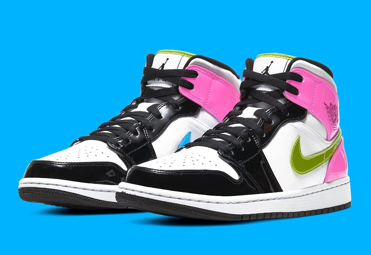 Pink green hotsell and white jordans