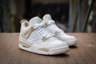 Air Jordan 4 “Linen” via TheClosetInc/IG.