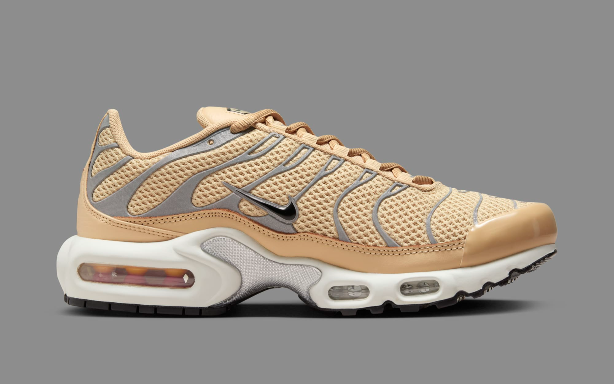 nike air max plus desert sand women's