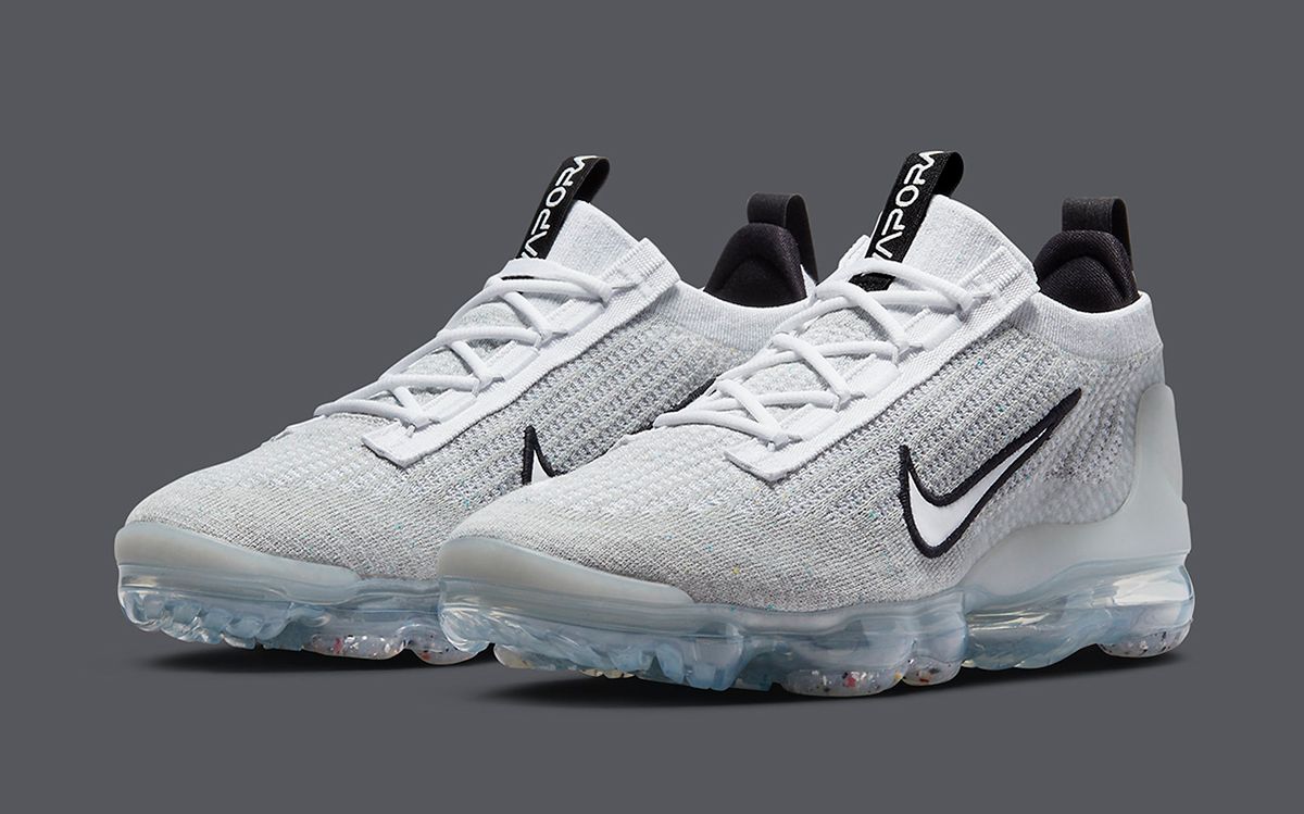 Nike Air VaporMax ホワイト 19411334_42649871_600.jpg