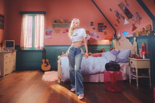 ROSÉ for PUMA Speedcat Etiole. Photo via PUMA.
