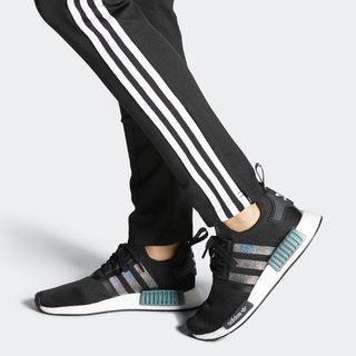adidas WhiteGY6317 nmd r1 wmns fw3330 black iridescent release date info 7