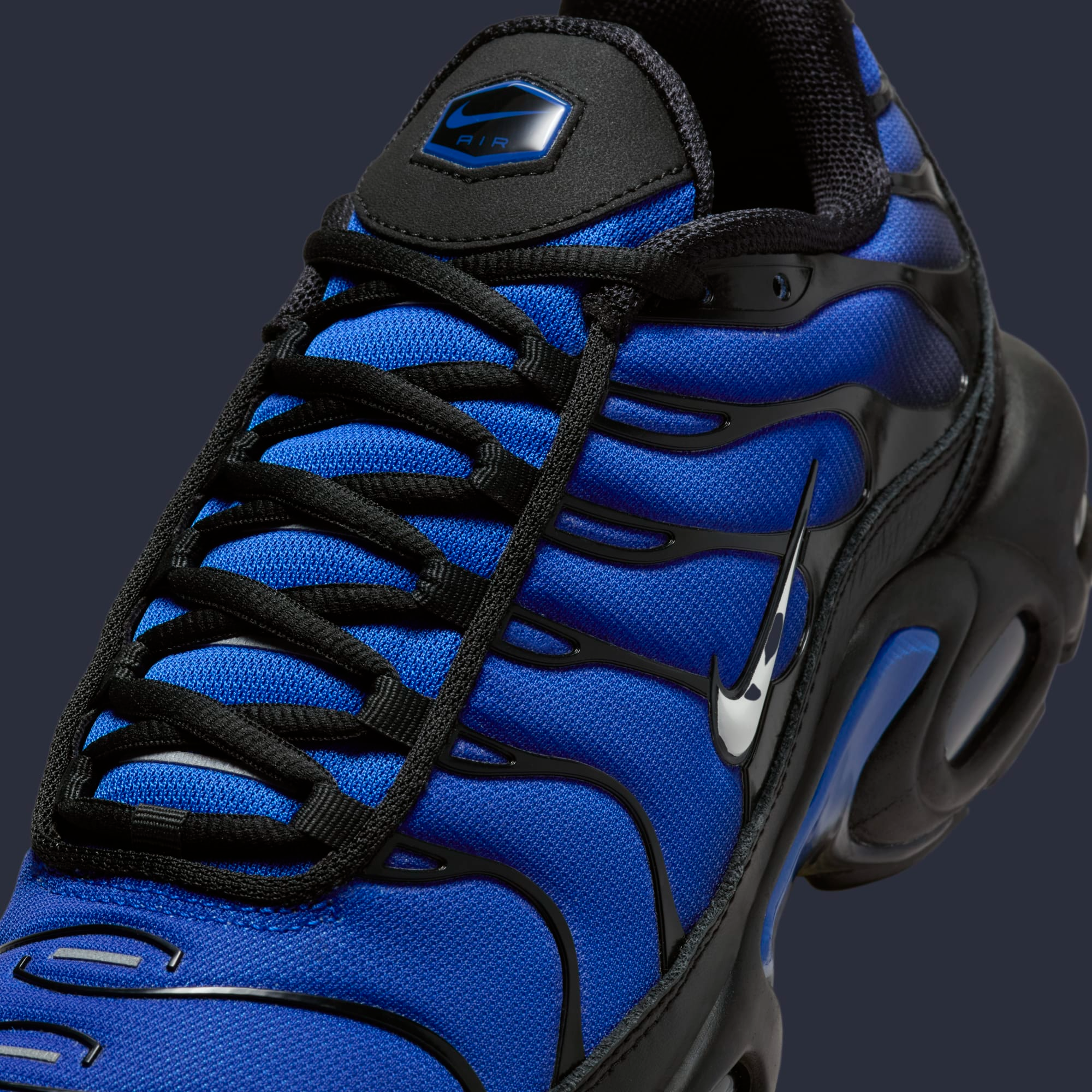 nike tn black racer blue
