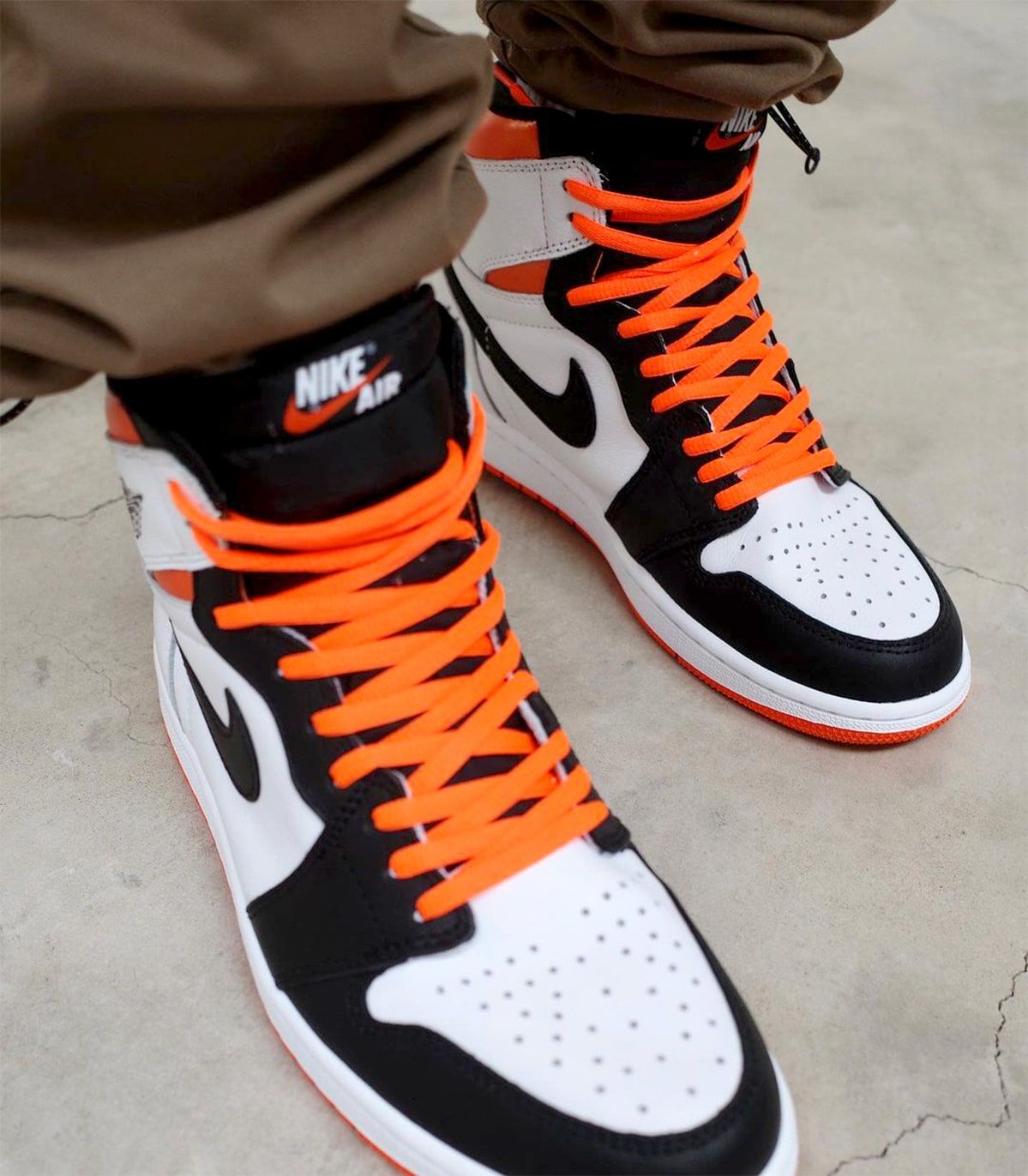 Where to Buy the Air Jordan 1 High “Electro Orange” | House of Heat°