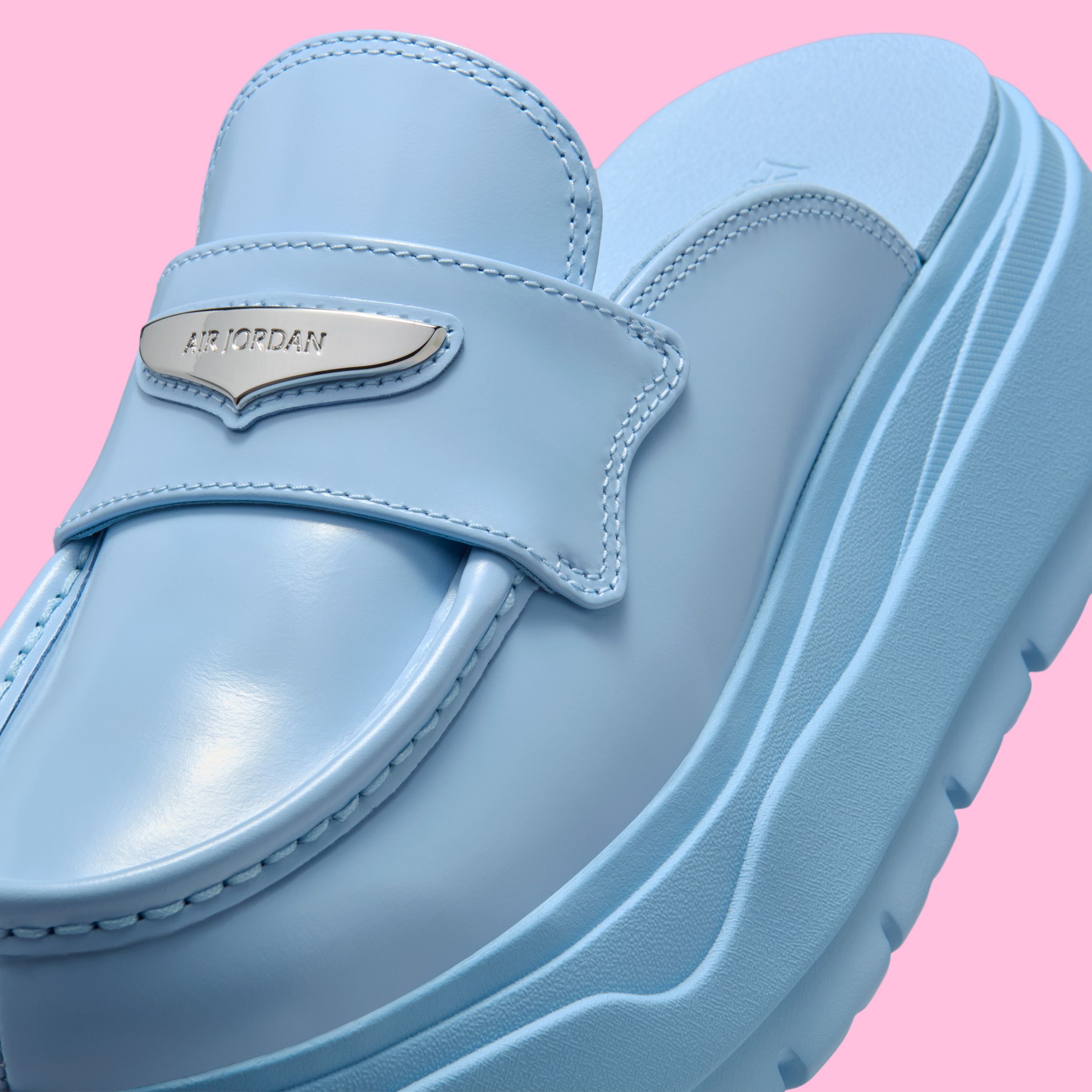 ⭐️平日限定値下JORDAN BRAND WMNS AIR JORDAN MULE Jordan Brand Is Releasing a Women's Air Jordan Mule Soon