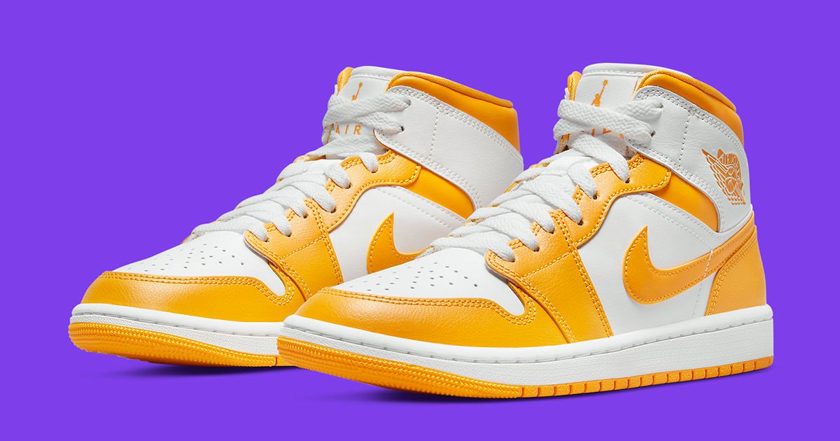 university gold air jordan 1