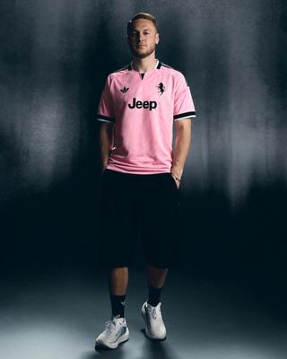 Juventus 26/27 Away Jersey in a "True Pink" color. Photo via adidas.