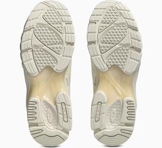 ASICS GEL-DS TRAINER® SP "Cream" (SKU: 1203B057-100). Photo via ASICS.