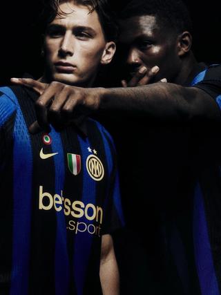 Pio Esposito & Marcus Thuram for Inter Milan 26/27 Home kit. Photo via Nike.