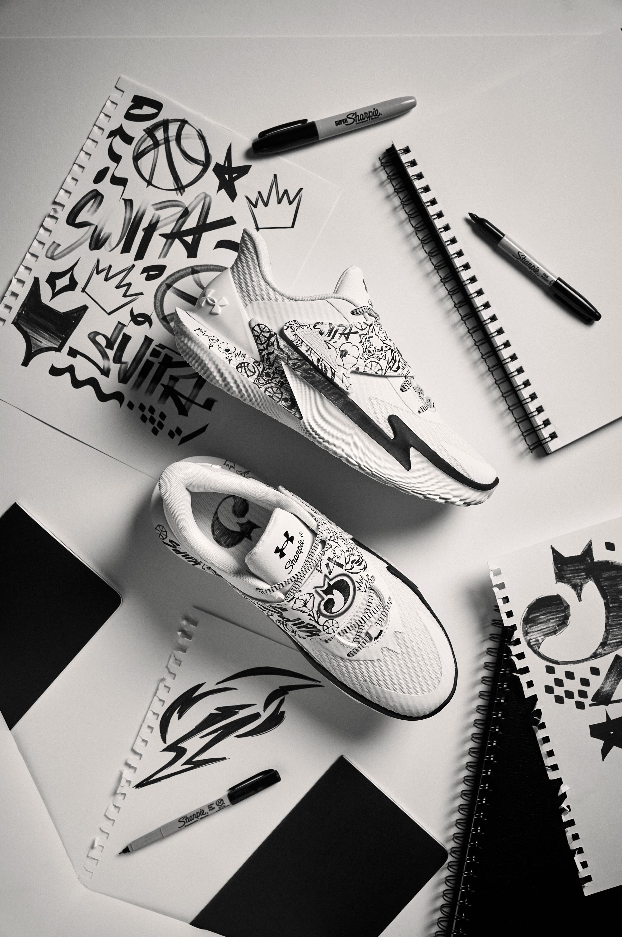 De’Aaron Fox Draws Up a Sharpie-Themed Under Armour Fox 2