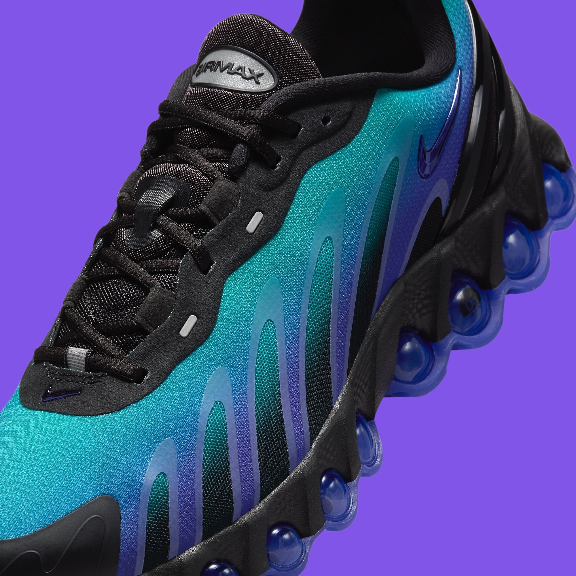 An 'Aqua' Look Splashes onto the Nike Air Max Dn8 | House of