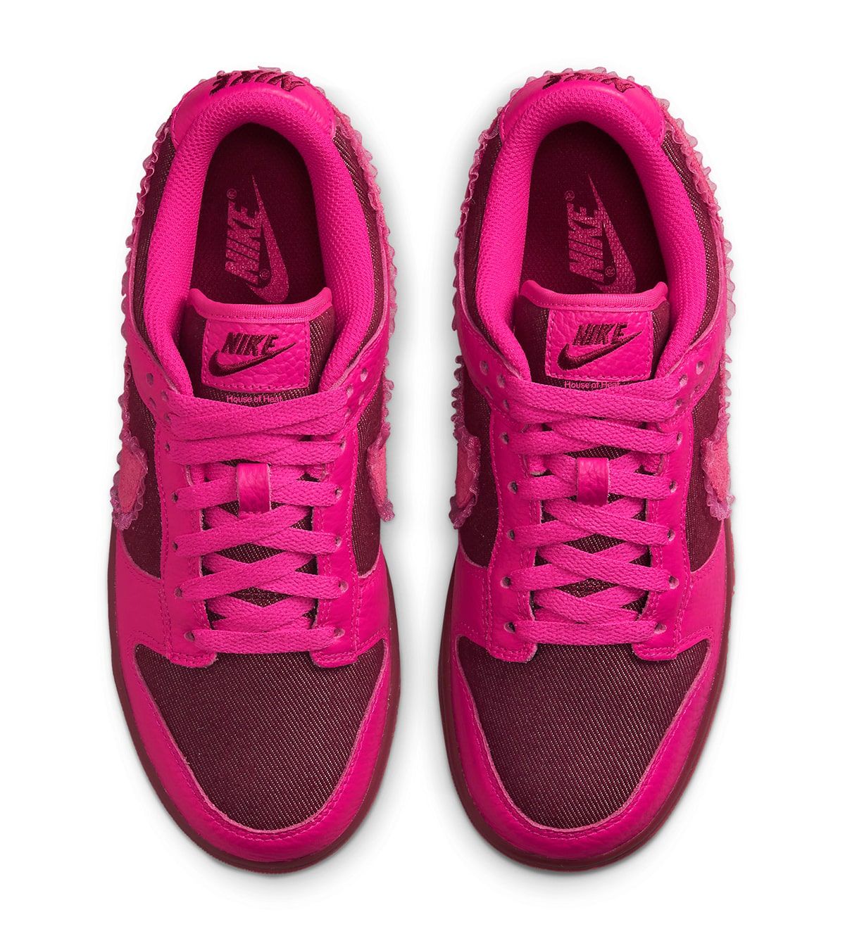 Nike Dunk Low Valentine's Day 2022