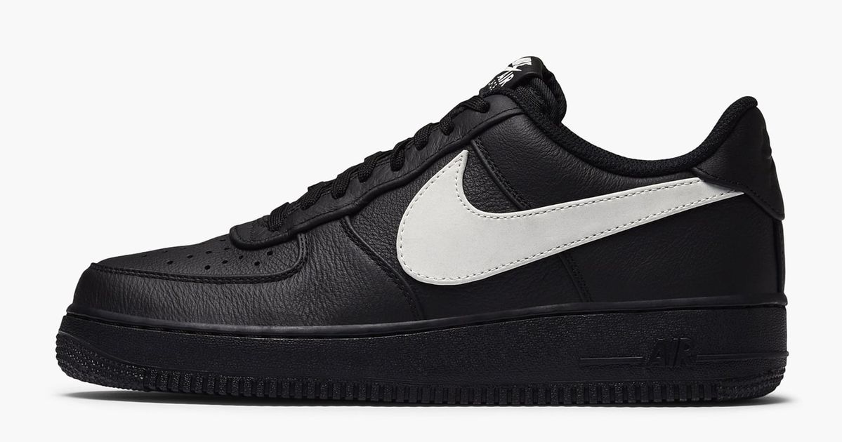 air force black swoosh