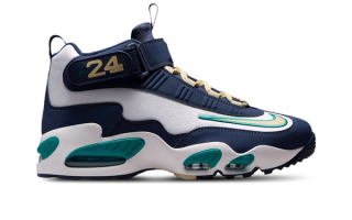 Nike Air Griffey Max 1 "Swingman Classic"