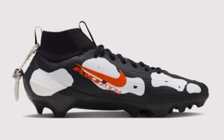 Ja'Marr Chase x Nike Vapor Pro "Skeleton" U.S. Football Cleats (Men's; SKU: IX6988-001). Photo via DTLR.