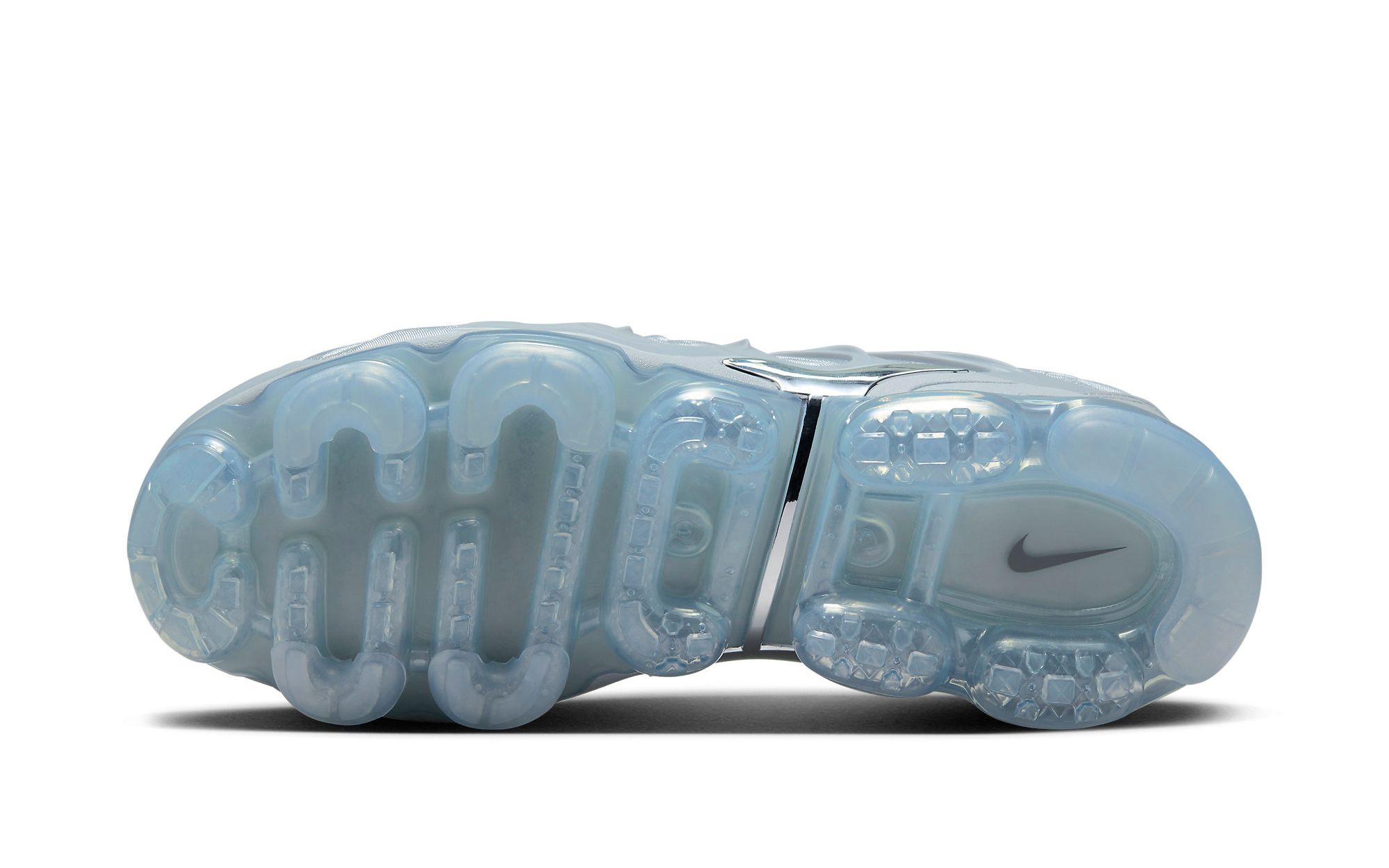 vapormax plus grey wolf