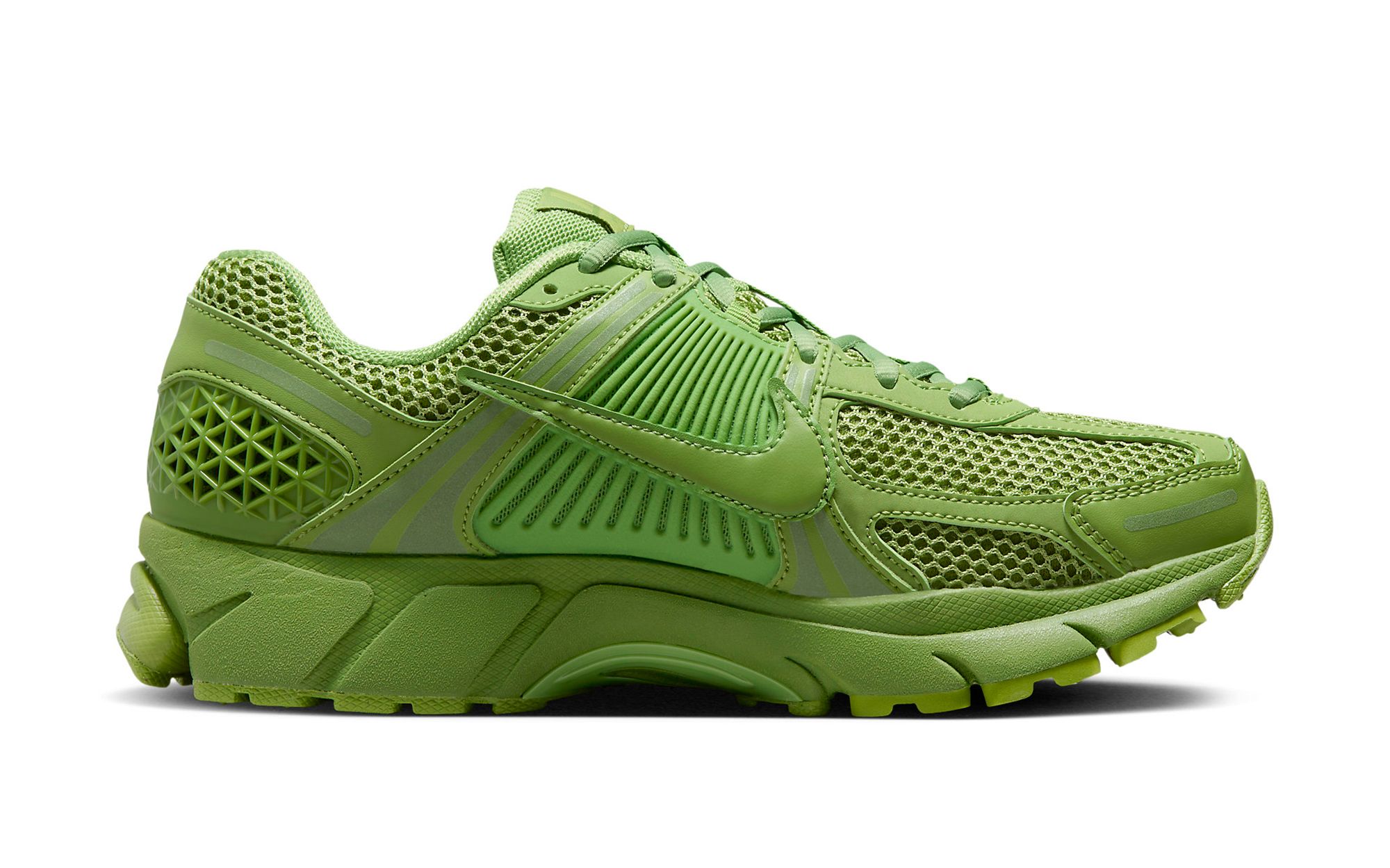 Official Images // Nike Zoom Vomero 5 