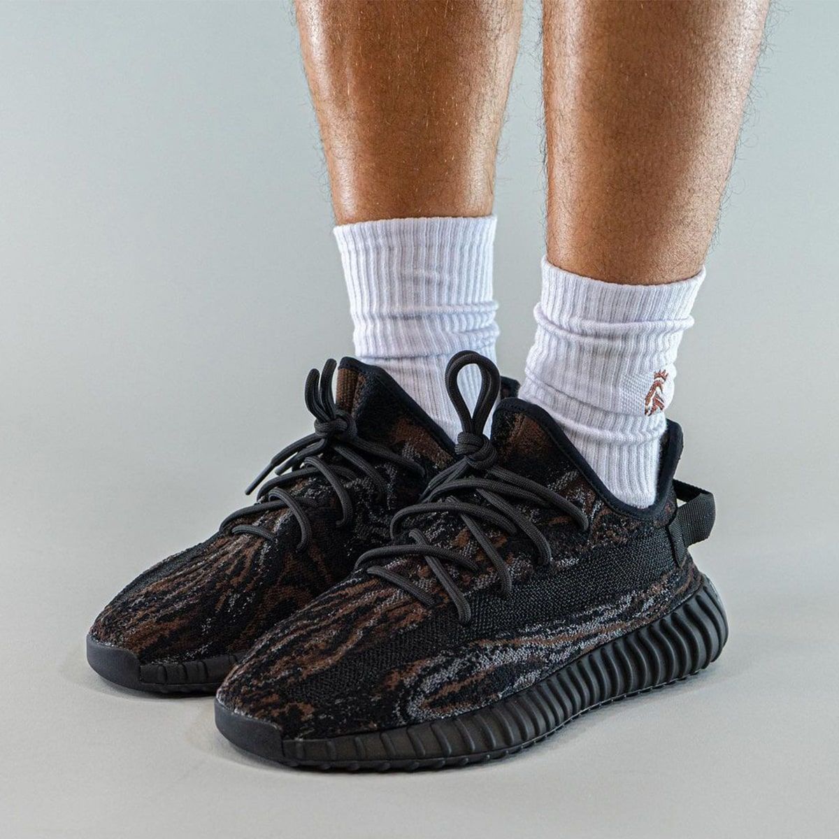 Adidas yeezy clearance 350 v5