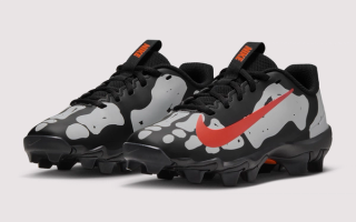 Ja'Marr Chase x Nike Vapor Pro "Skeleton" U.S. Football Cleats (Big Kids'; SKU: IX6993-001). Photo via Nike.