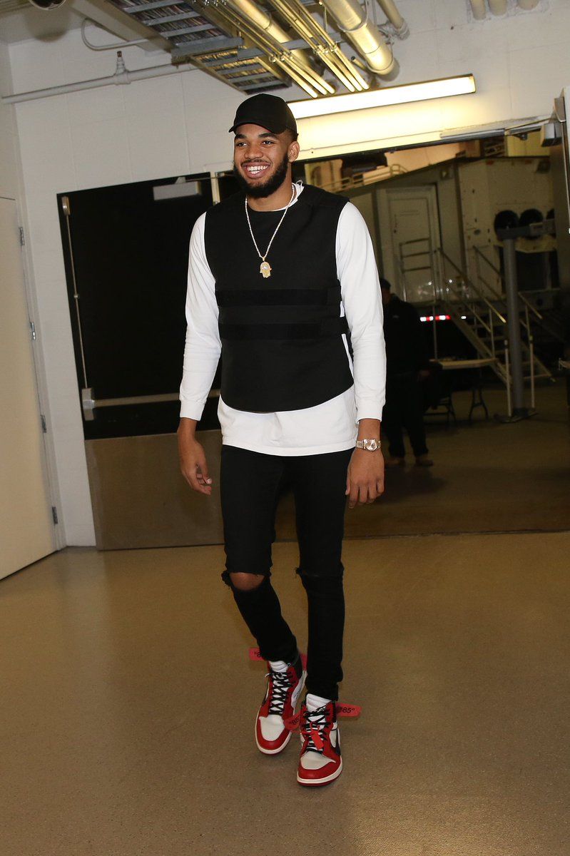 Karl Anthony-Towns // OFF-WHITE x Air Jordan 1