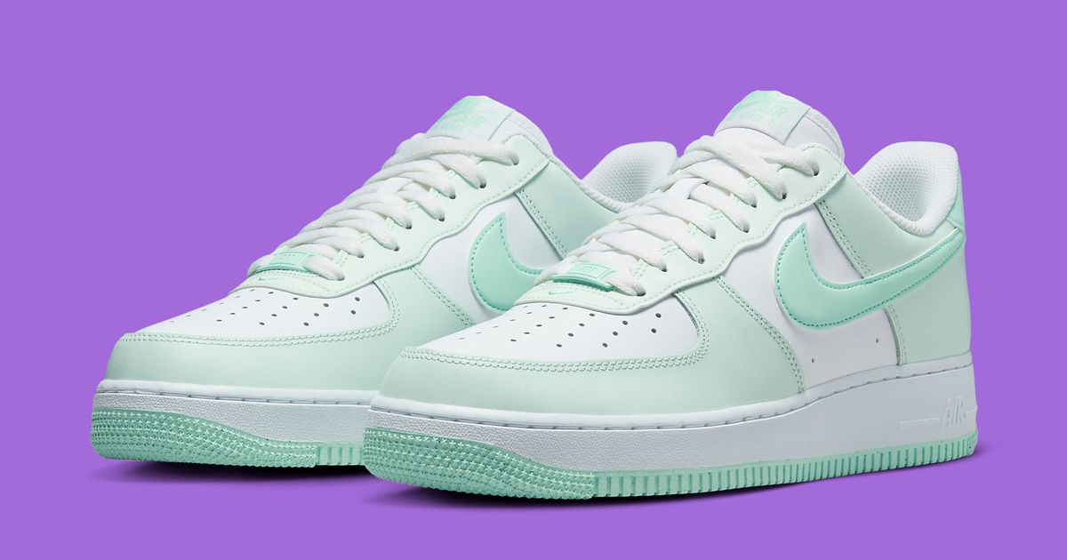 mint nike air force