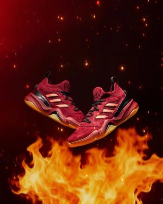 Patrick Mahomes' Adidas Mahomes 2 Impact FLX "Tailgate" training shoe.