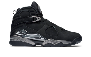 Air Jordan 8 “Chrome” retro.
