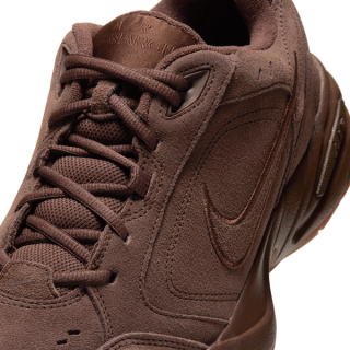 Men's Nike Air Monarch SE "Cacao Wow" (SKU: IB2281-200). Photo via Nike.