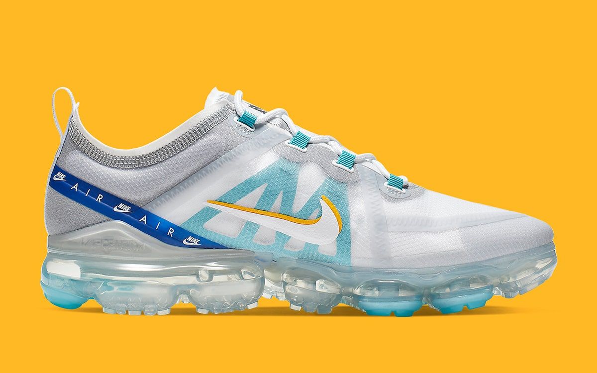 Vapormax 2019 clearance white university gold