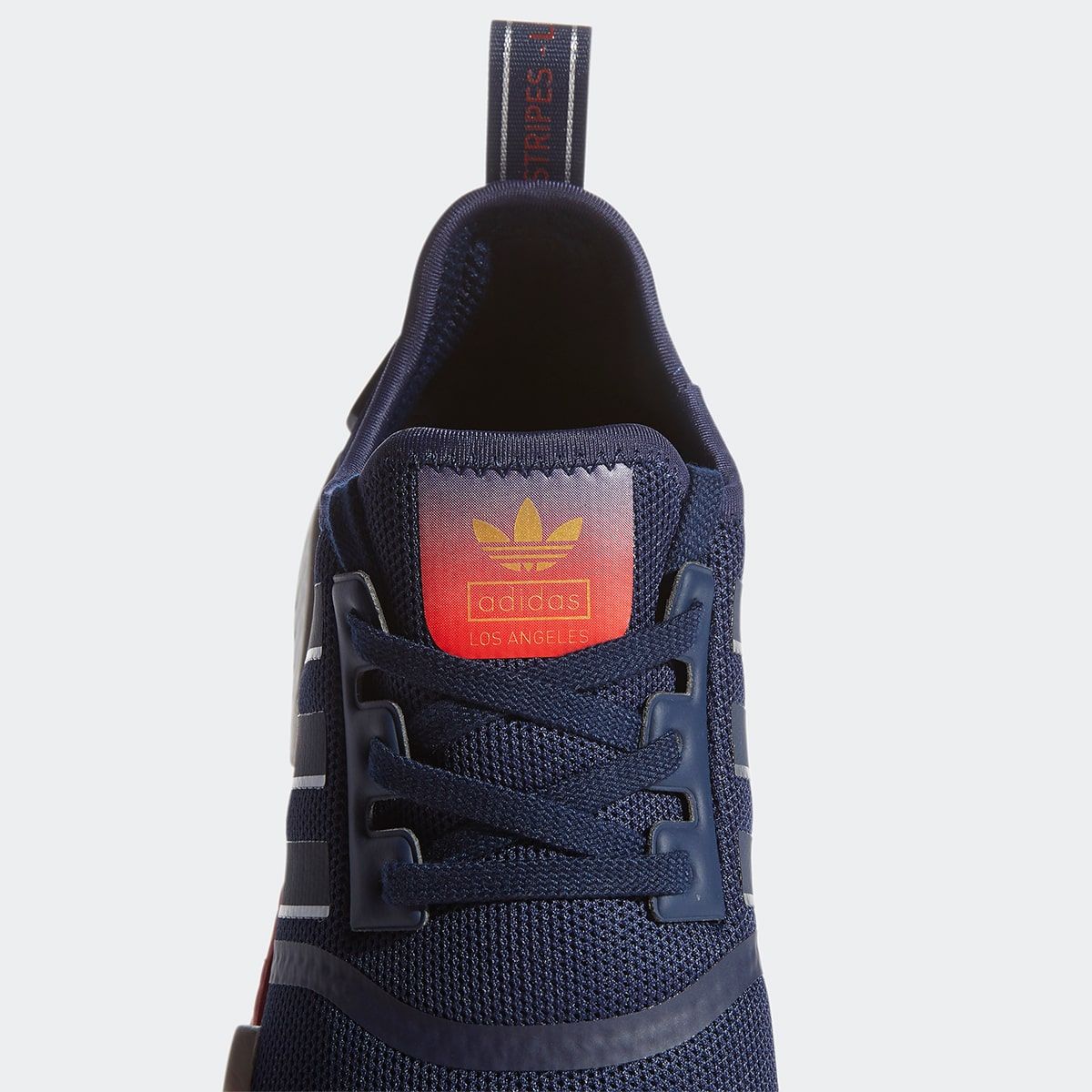 Nmd_r1 city pack outlet – navy blues