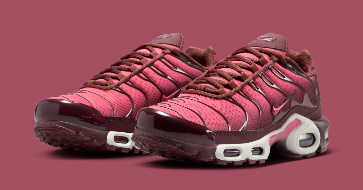 nike air vortex burgundy